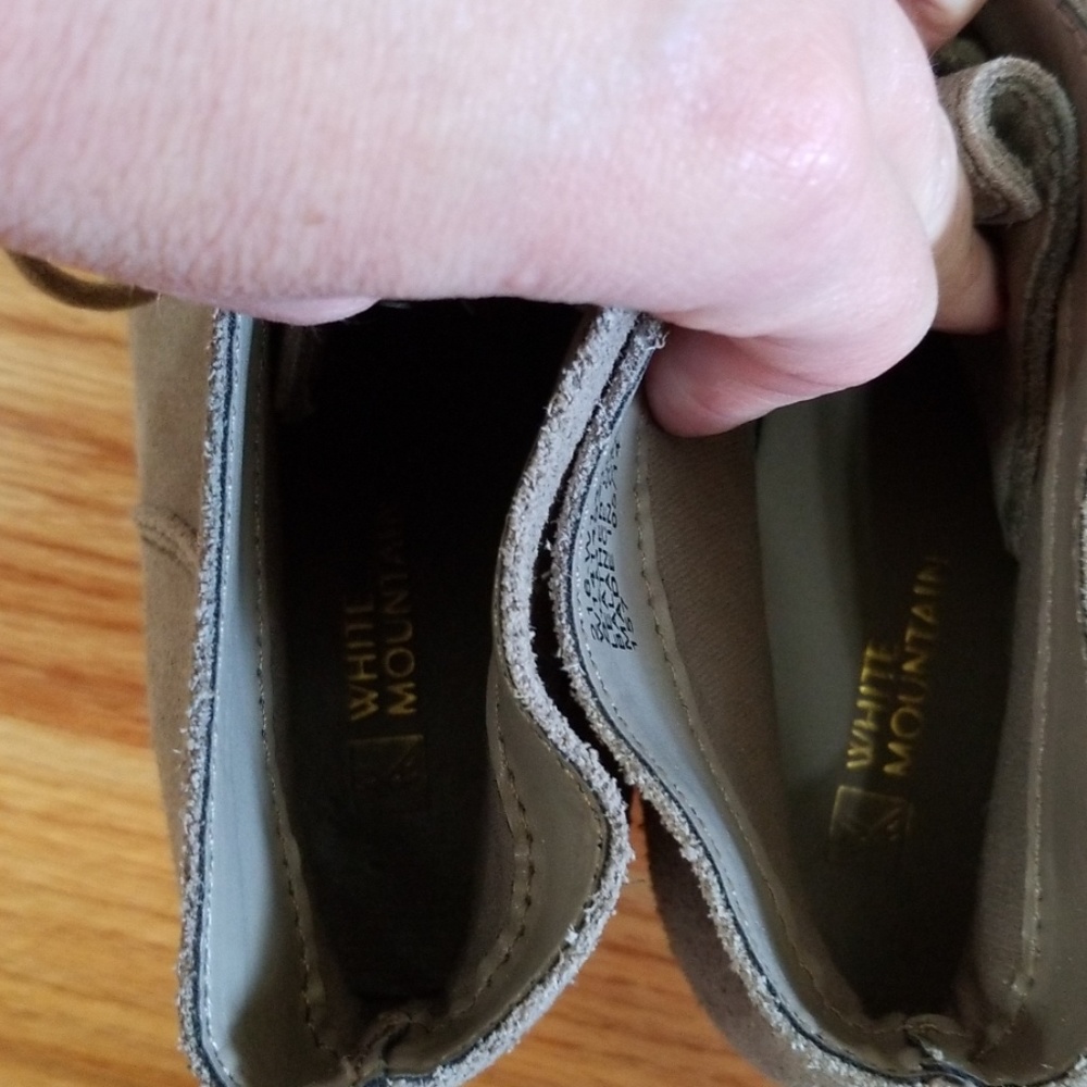 White Mountain 🔵Wedge Booties - Picture 7 of 8